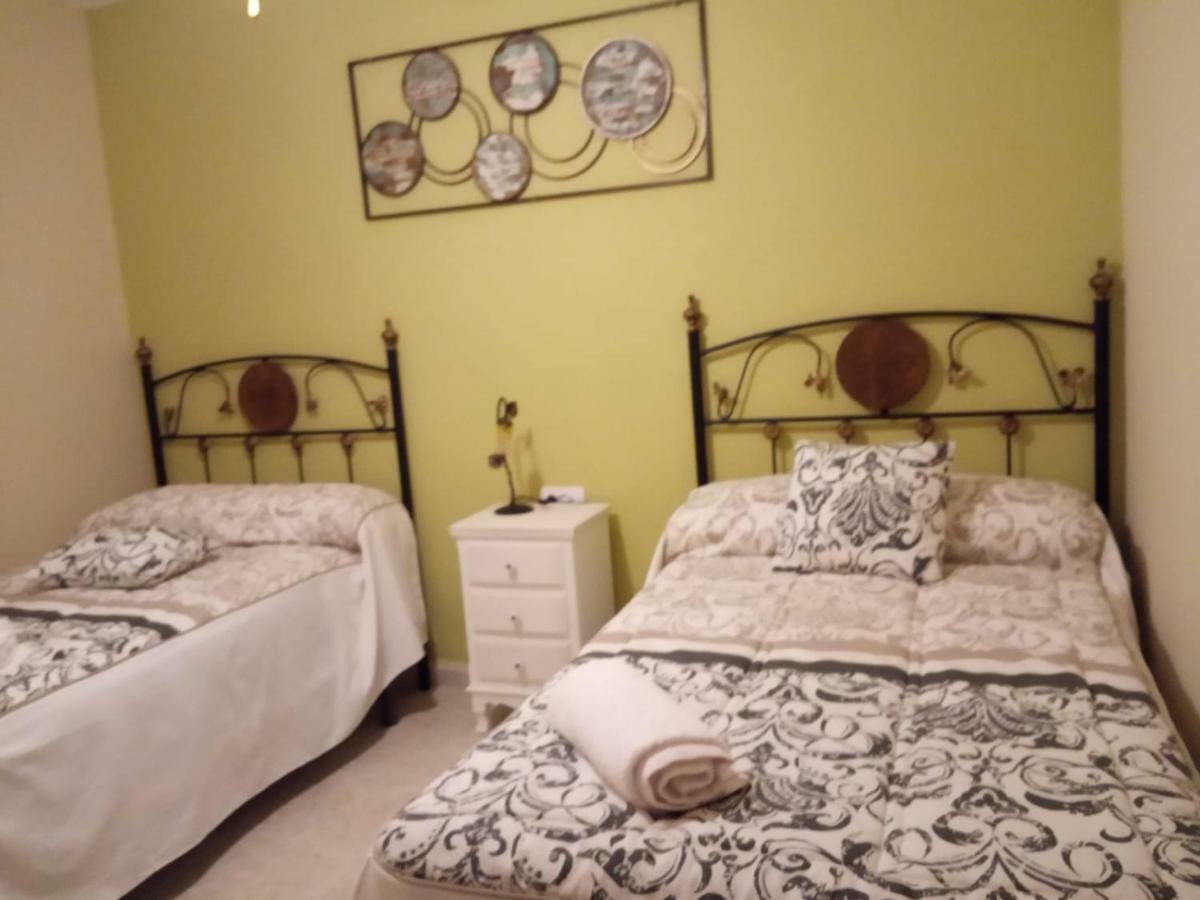 Apartamento Turistico La Victoria Trujillo Exterior foto