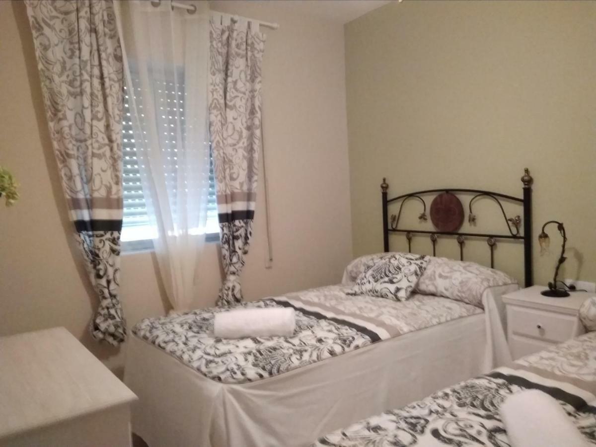 Apartamento Turistico La Victoria Trujillo Exterior foto